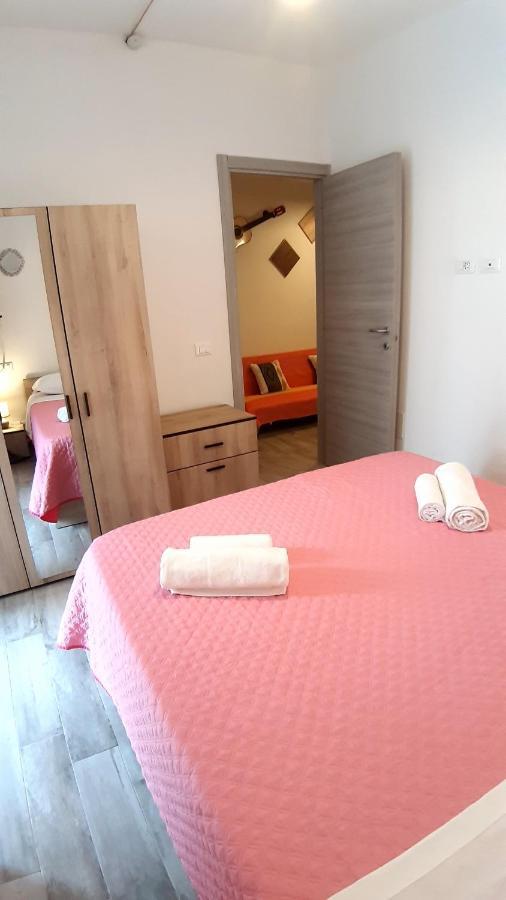 Apartamento Domo In Terranoa, Old Town Olbia Exterior foto